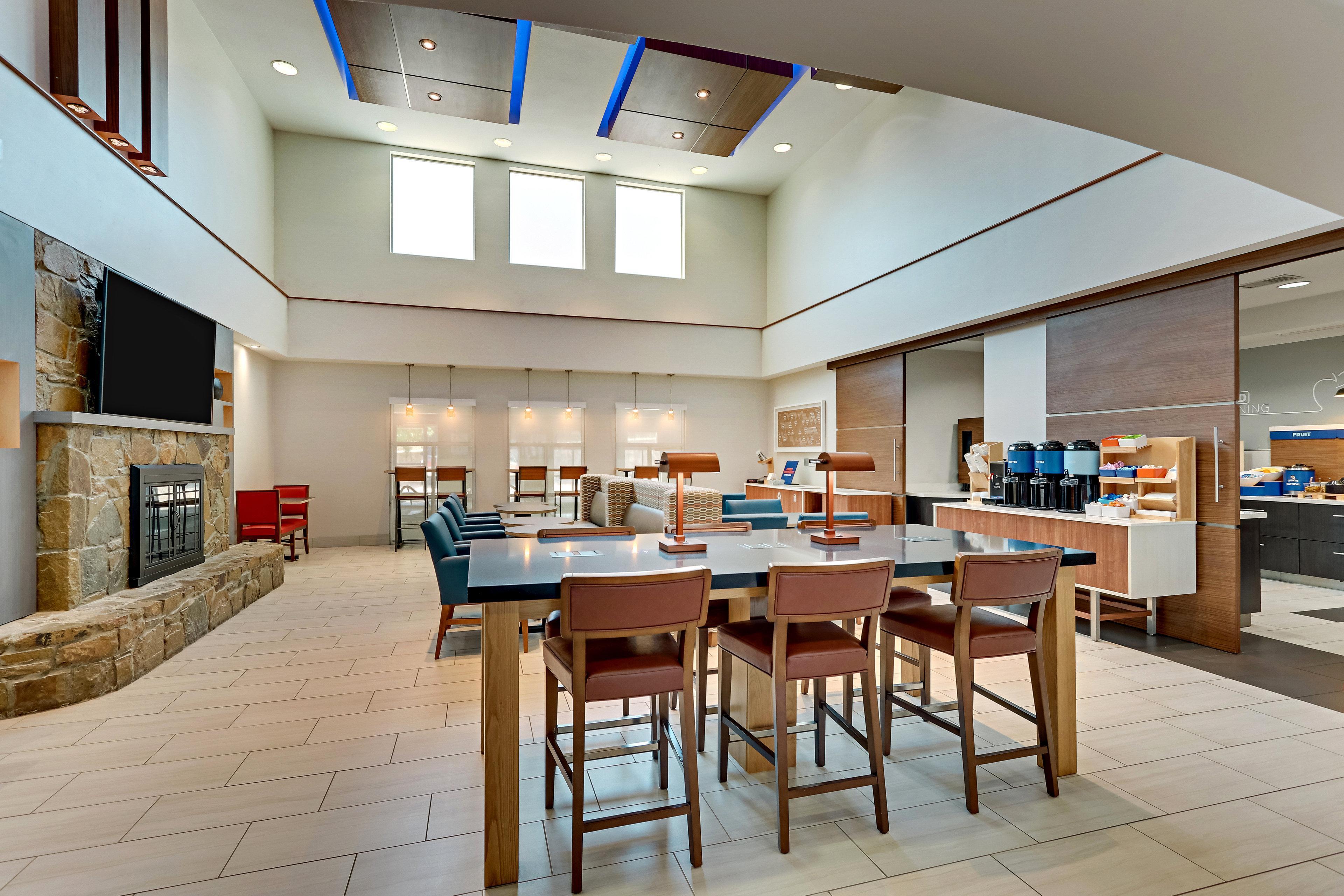 Holiday Inn Express Hotel And Suites Weatherford By Ihg Zewnętrze zdjęcie